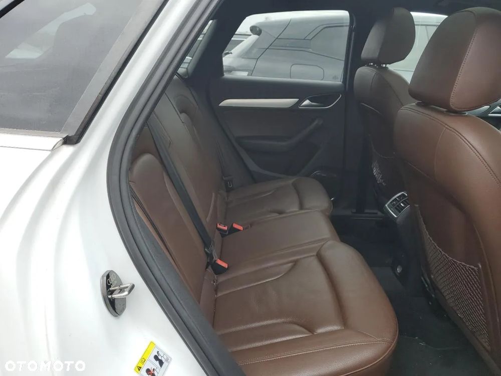 Audi Q3 2.0 TFSI Quattro S tronic design - 8