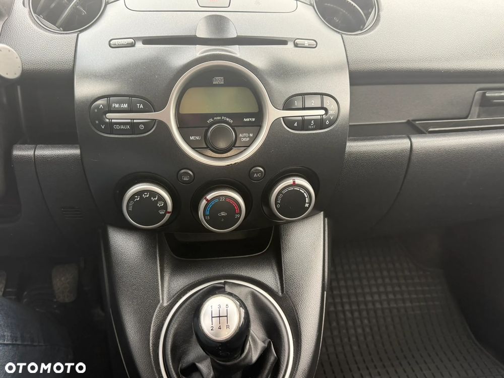 Mazda 2 1.3 Exclusive+ - 24