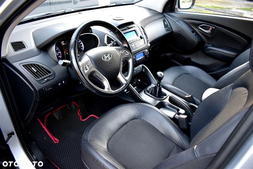 Hyundai ix35 1.6 2WD Style - 18