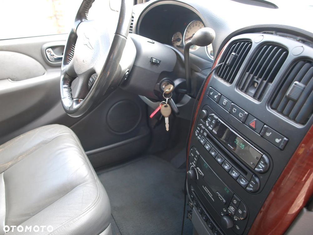 Chrysler Grand Voyager 2.8 CRD Automatik Limited - 18