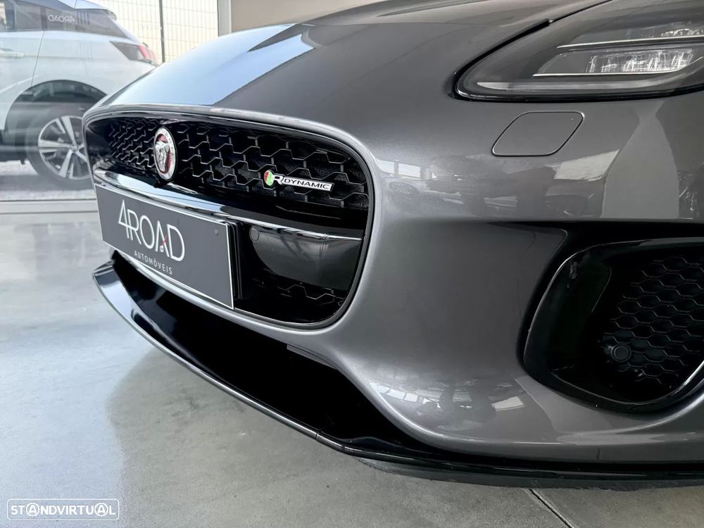 Jaguar F-Type 2.0 i4 R-Dynamic Black - 42