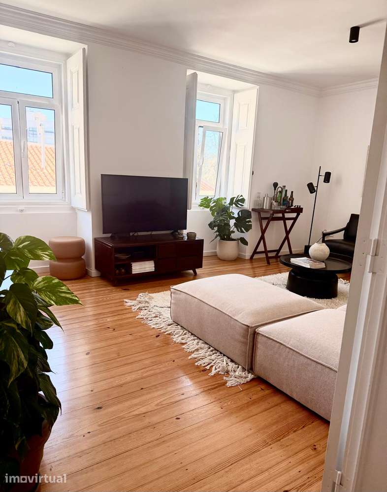 Apartamento T2+1 com Terraço e Suite – Penha de França, Lisboa - Grande imagem: 2/26