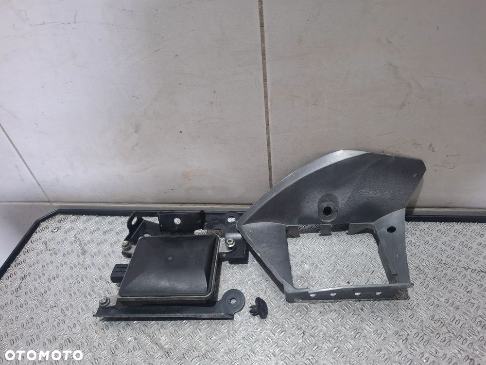 Czujnik martwego pola radar Mazda III nr BHS267Y80B - 1