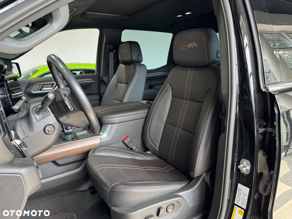 Chevrolet Silverado - 10
