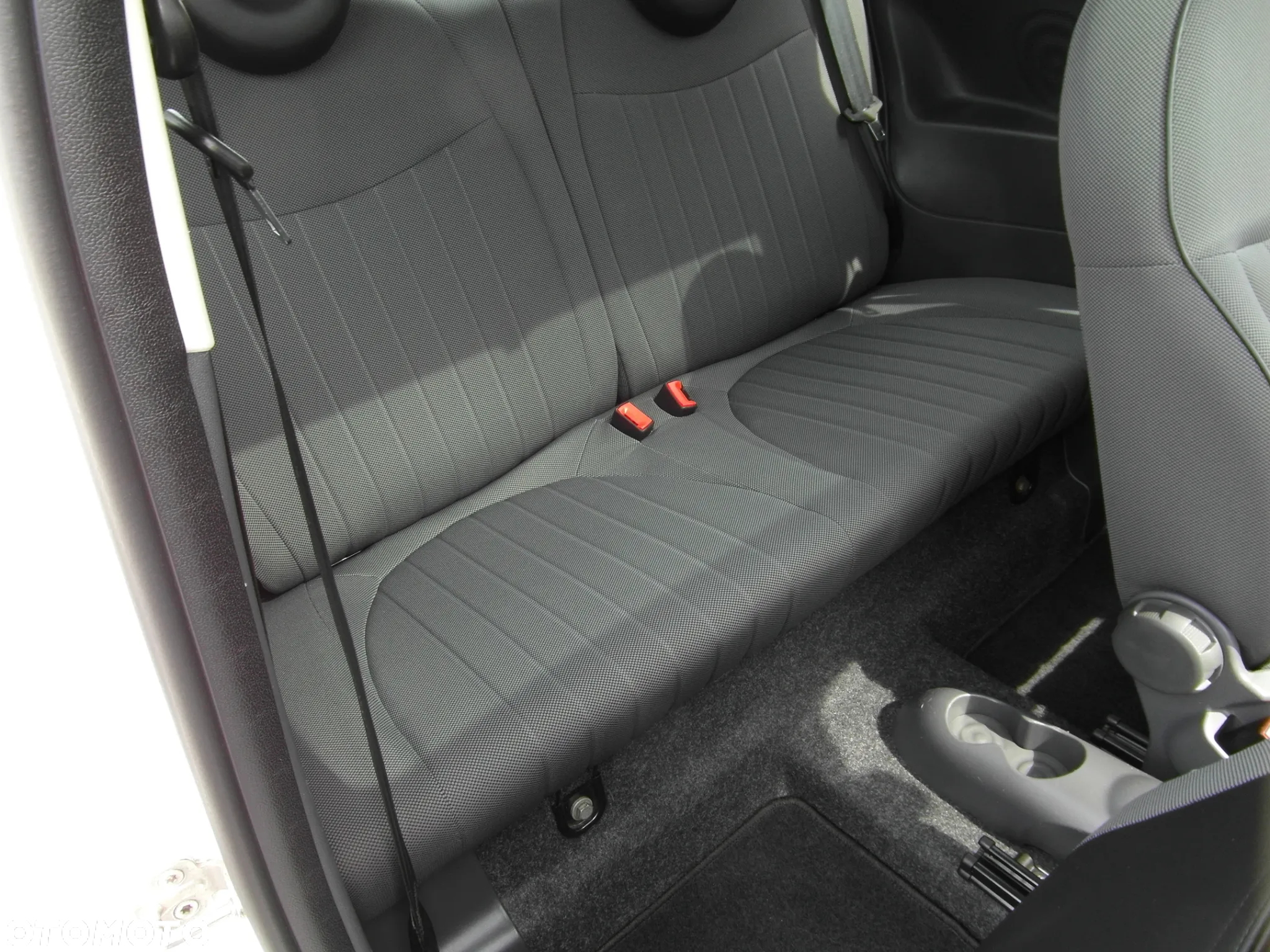 Fiat 500 1.2 8V Lounge Euro5 - 32