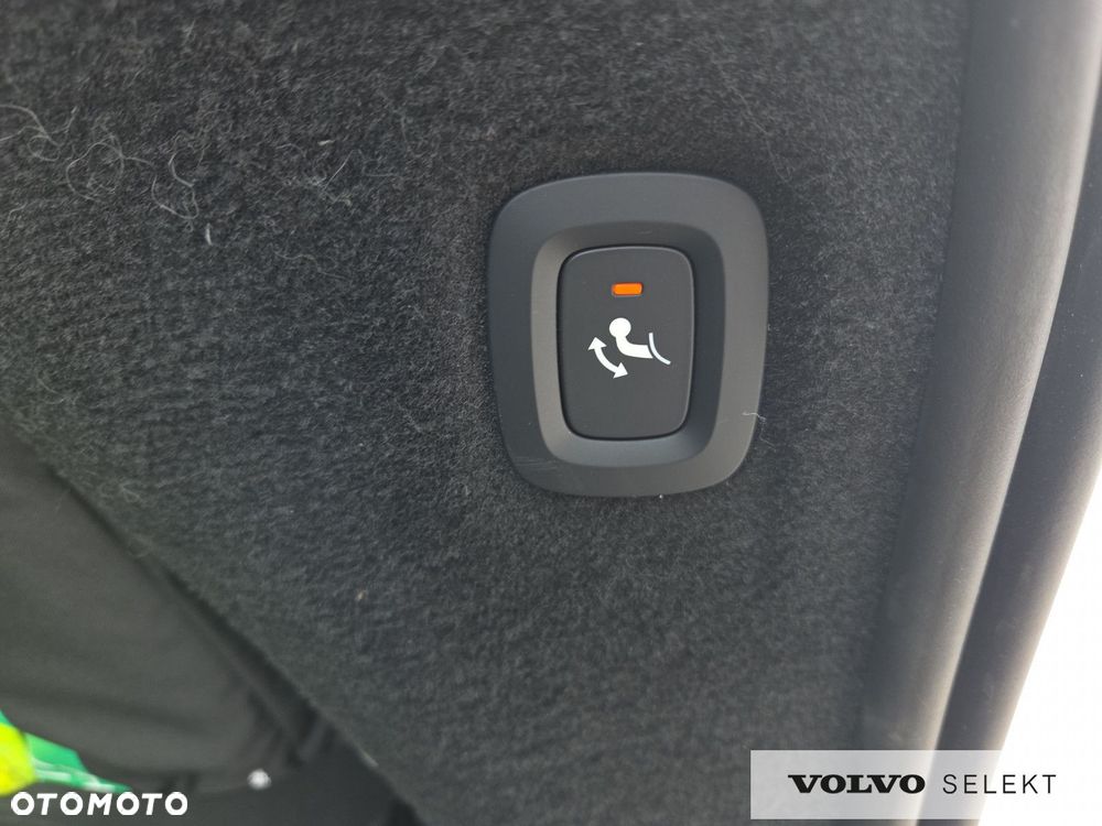 Volvo XC 90 - 32