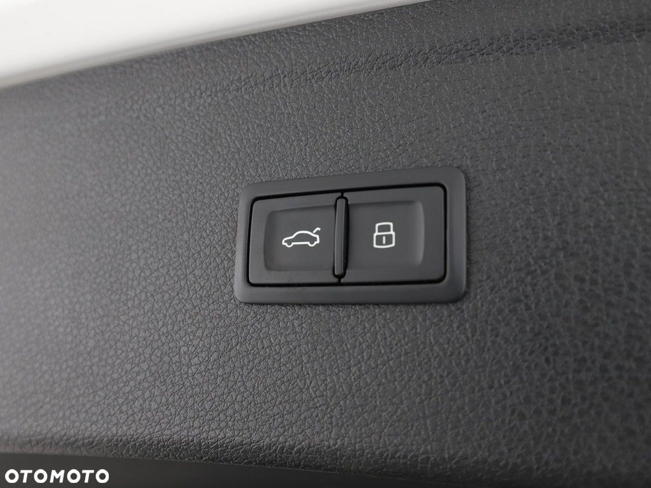 Audi Q5 2.0 TDI quattro S tronic sport - 38