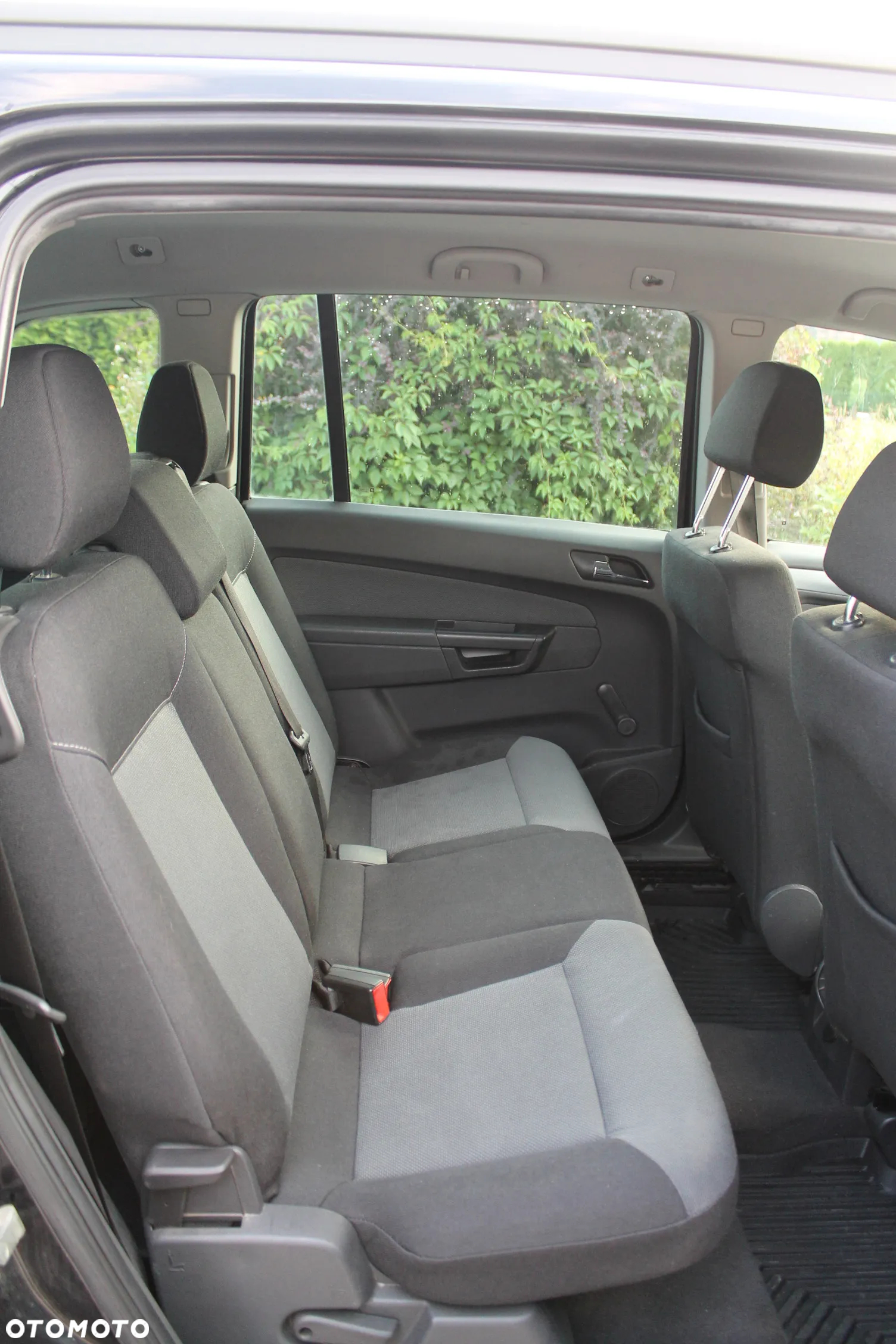 Opel Zafira 1.8 Edition - 9