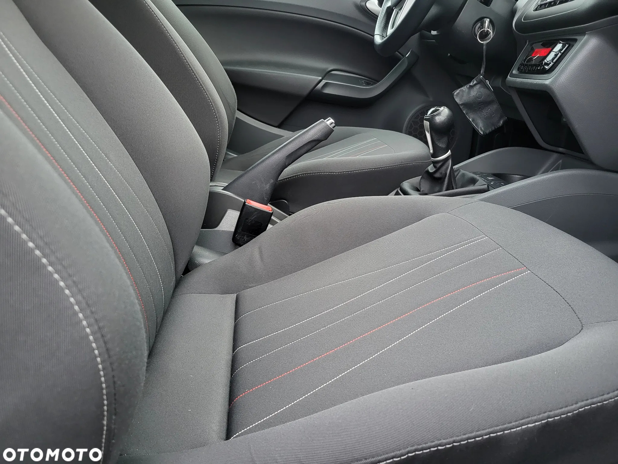 Seat Ibiza SC 1.4 16V Style - 7