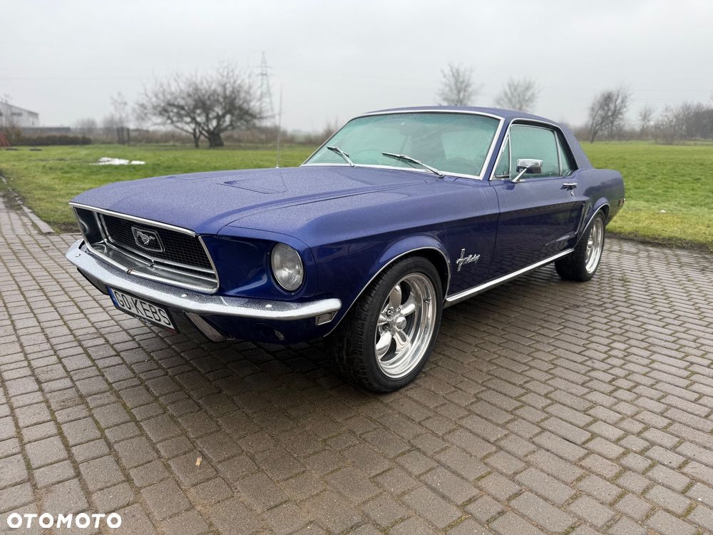 Ford Mustang - 16