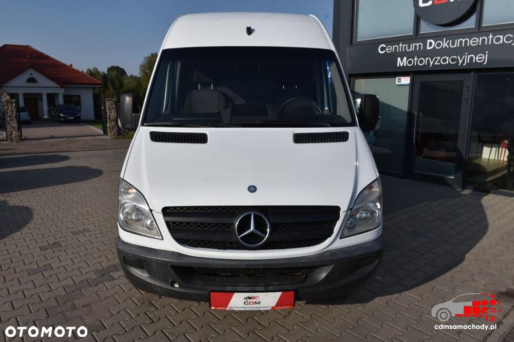 Mercedes-Benz Sprinter - 5