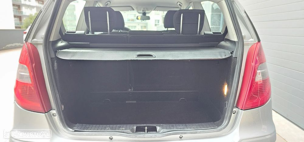 Mercedes-Benz A 180 CDI Avantgarde - 12