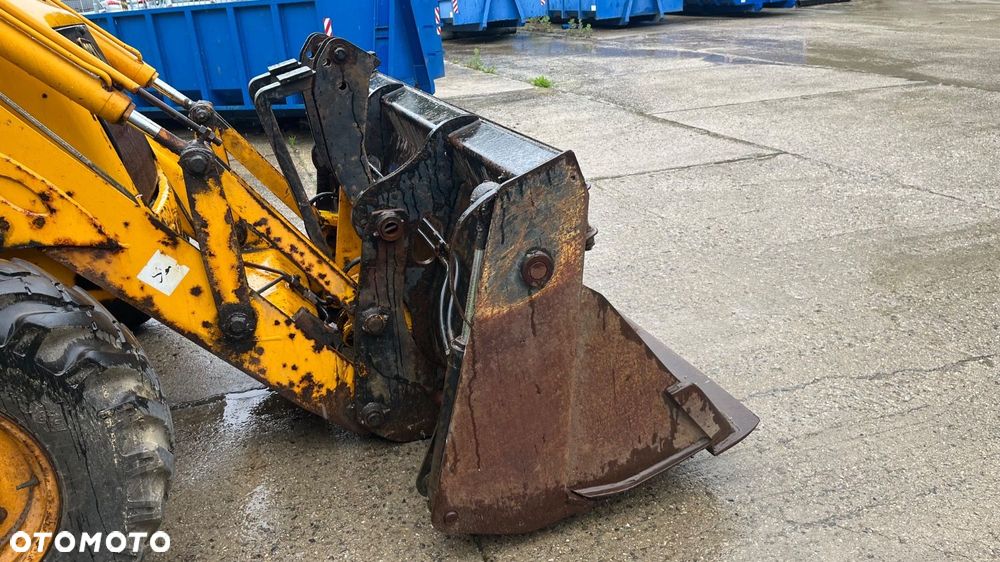 JCB 3 Cx 4X4 - 31