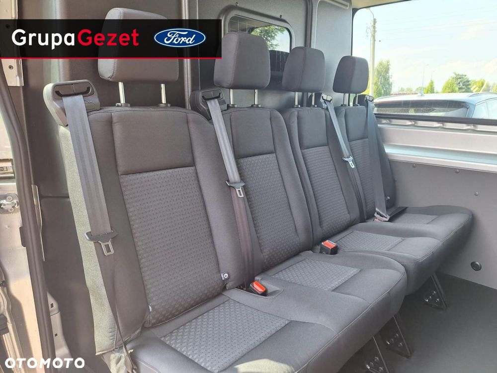 Ford Transit - 13