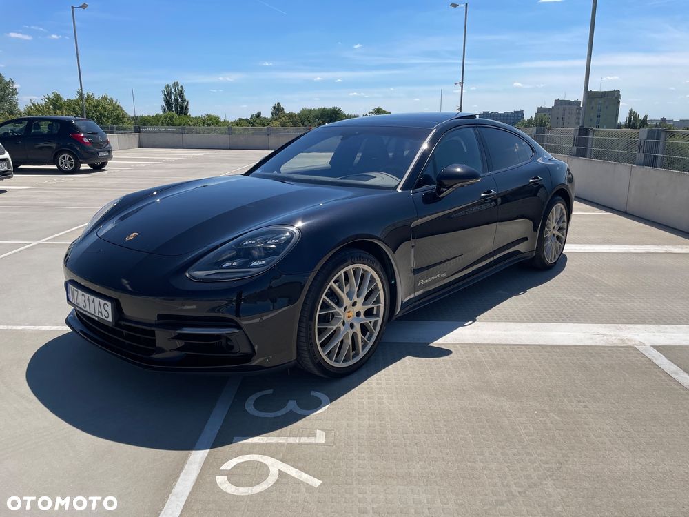 Porsche Panamera - 2