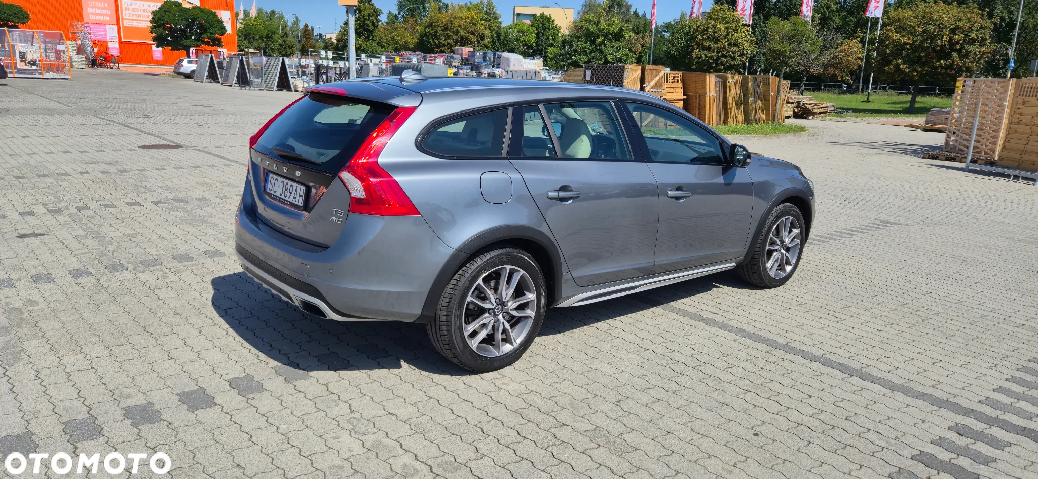Volvo V60 Cross Country T5 AWD Summum - 7