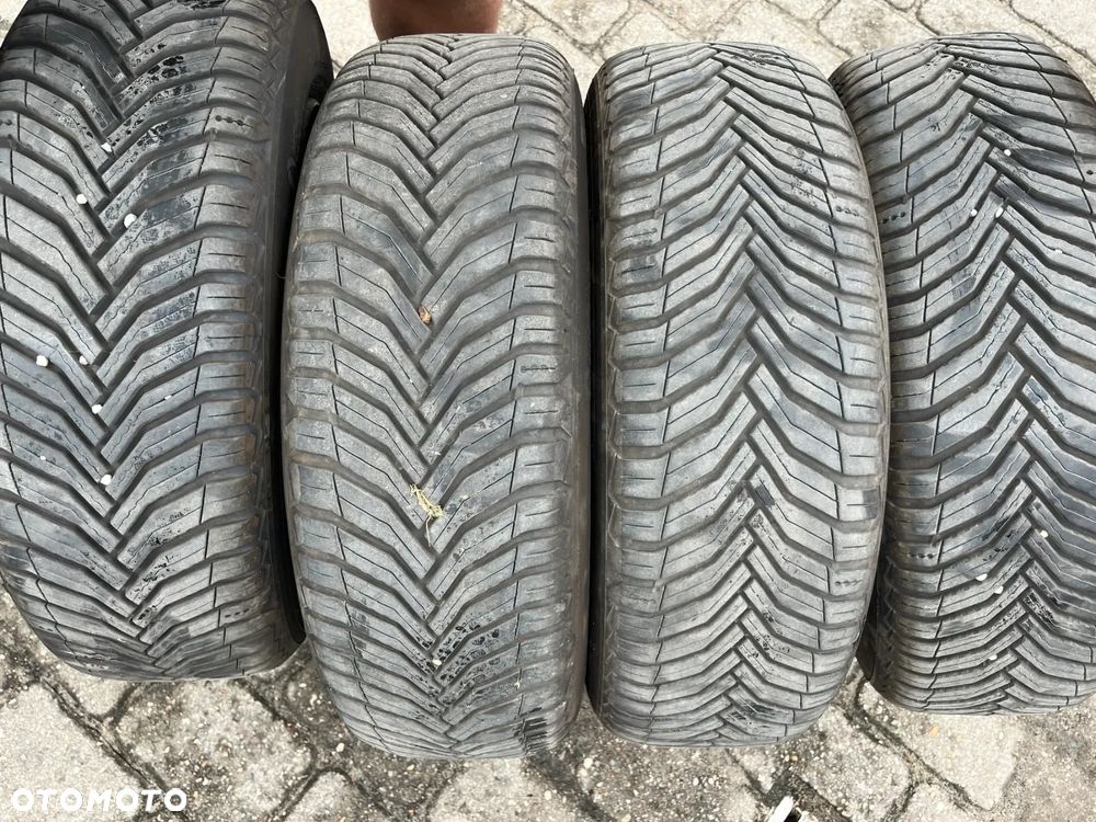 RENAULT CLIO V 5 FELGI STALOWE 15 6Jx15H2 ET31 + OPONY WIELOSEZON 185/65 R15 - 2