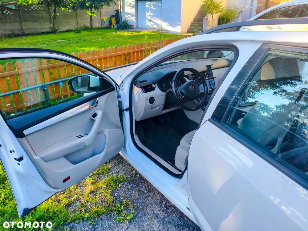 Skoda Octavia 2.0 TDI Style - 4