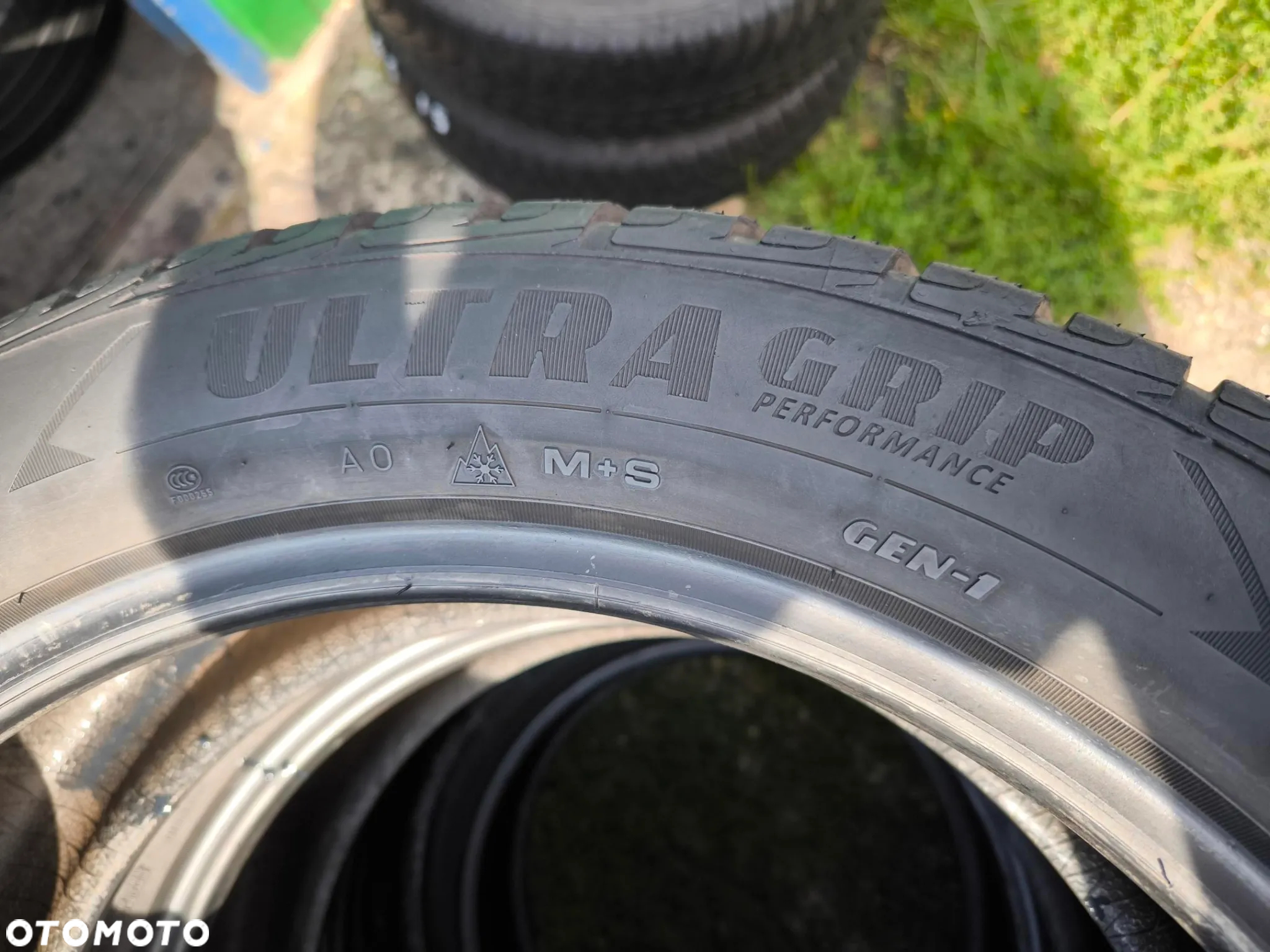 4 sztuki Opony ZIMOWE 235 50 19 GOODYEAR Ultra Grip SUV ŁADNE- 6mm Montaż Gratis! - 14
