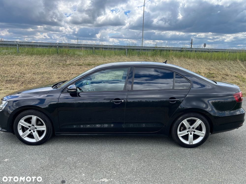 Volkswagen Jetta 1.4 TSI BMT Comfortline - 14