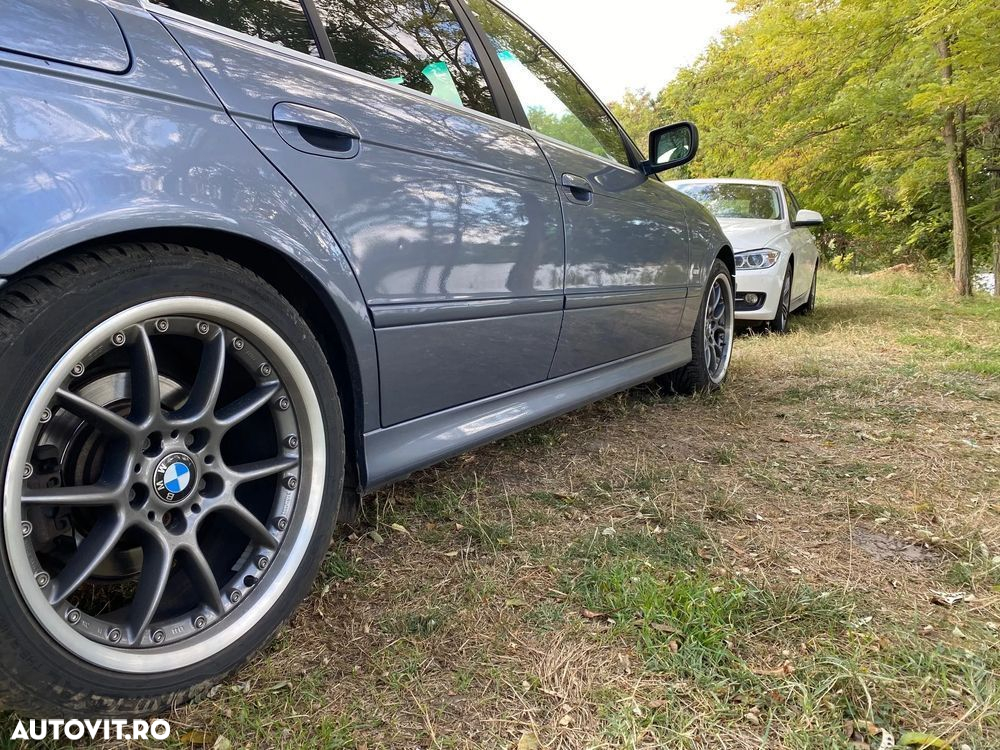 BMW Seria 5 525d - 2