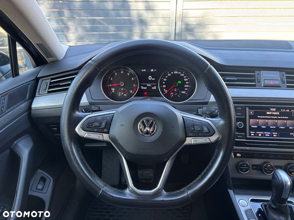 Volkswagen Passat 1.5 TSI EVO Essence DSG - 17
