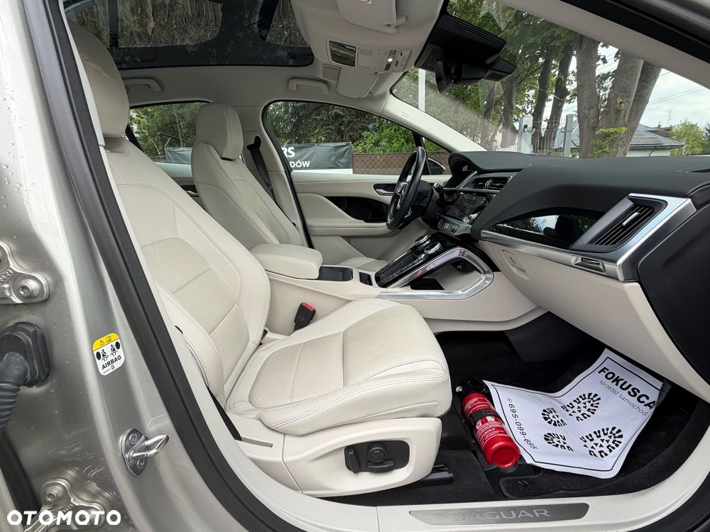 Jaguar I-Pace EV400 90kWh AWD R-Dynamic SE - 36