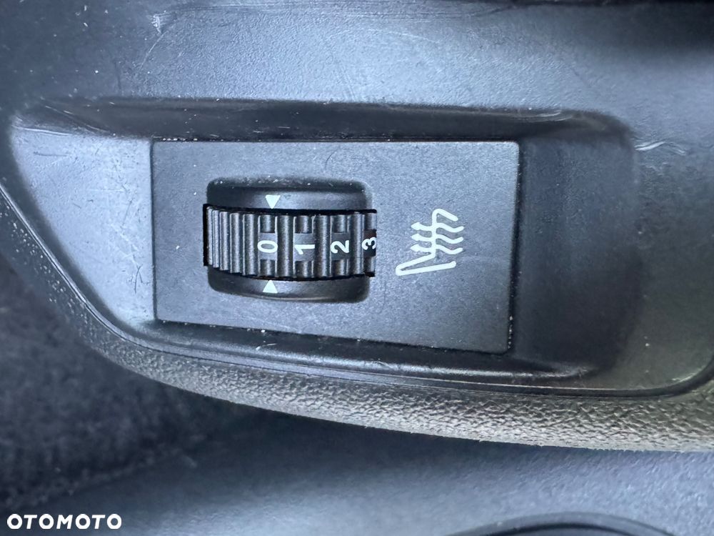 Citroën C5 1.6 e-HDi Selection MCP - 18