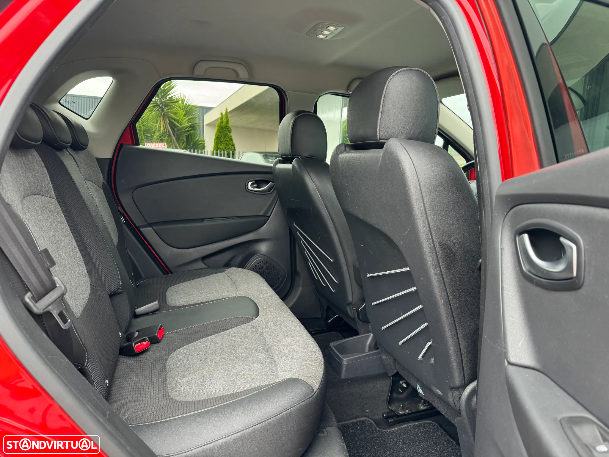 Renault Captur (ENERGY) TCe 90 INTENS - 10