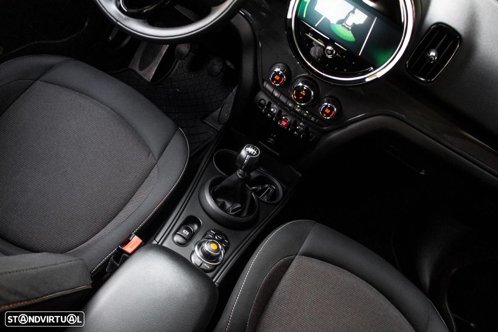 MINI Countryman One D Essential - 34