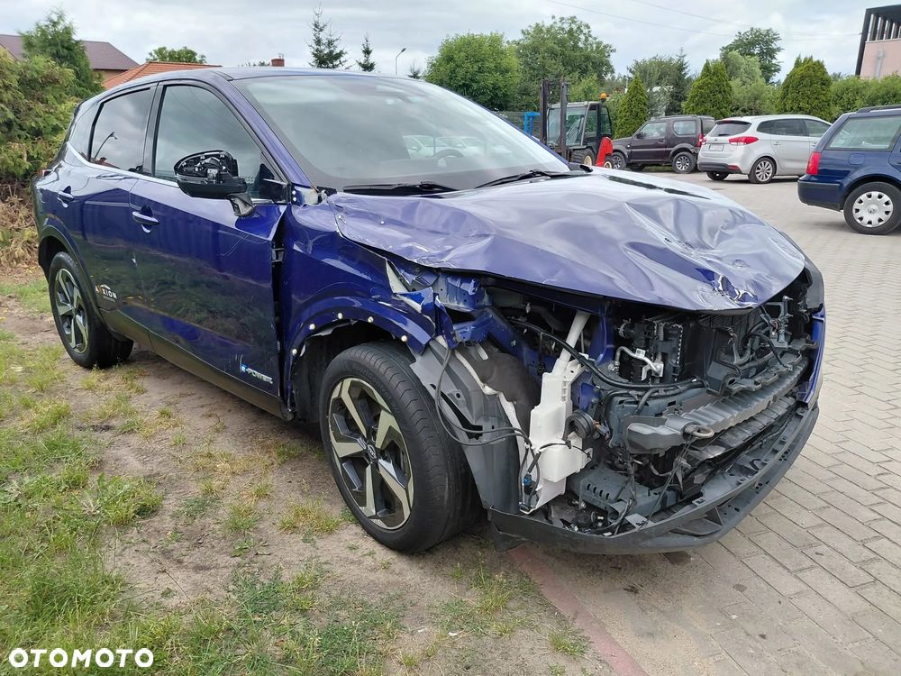 Nissan Qashqai - 4