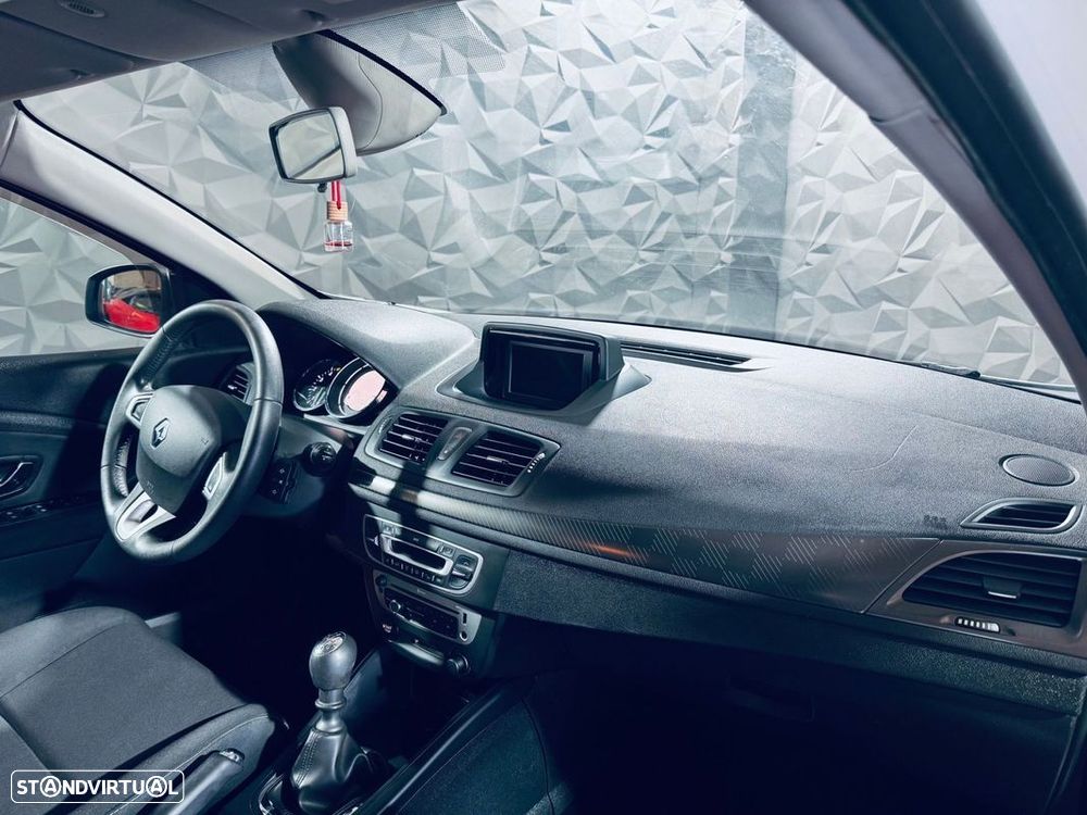 Renault Mégane 1.5 dCi Dynamique - 15