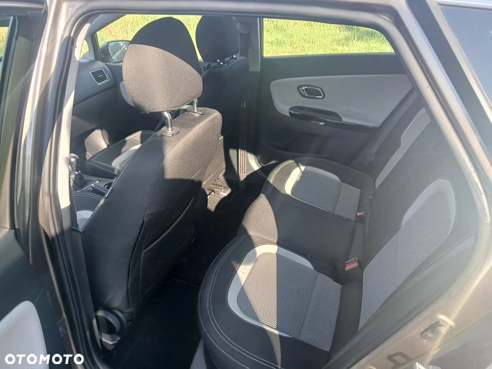 Kia Ceed 1.6 GDI Edition 7 - 12