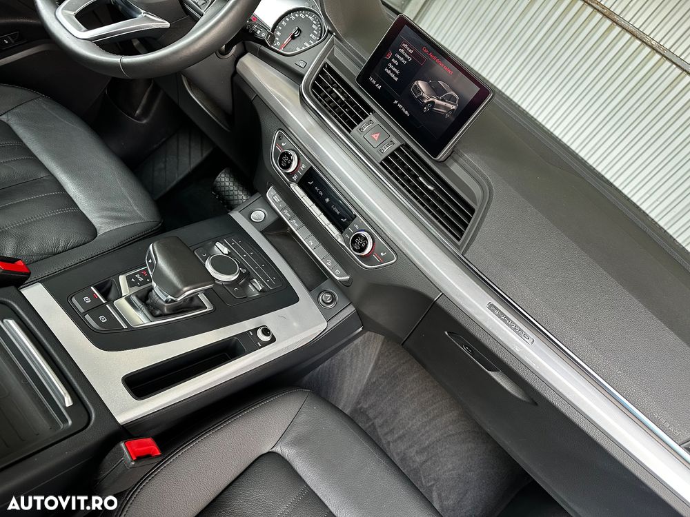 Audi Q5 40 TDI quattro S tronic sport - 34