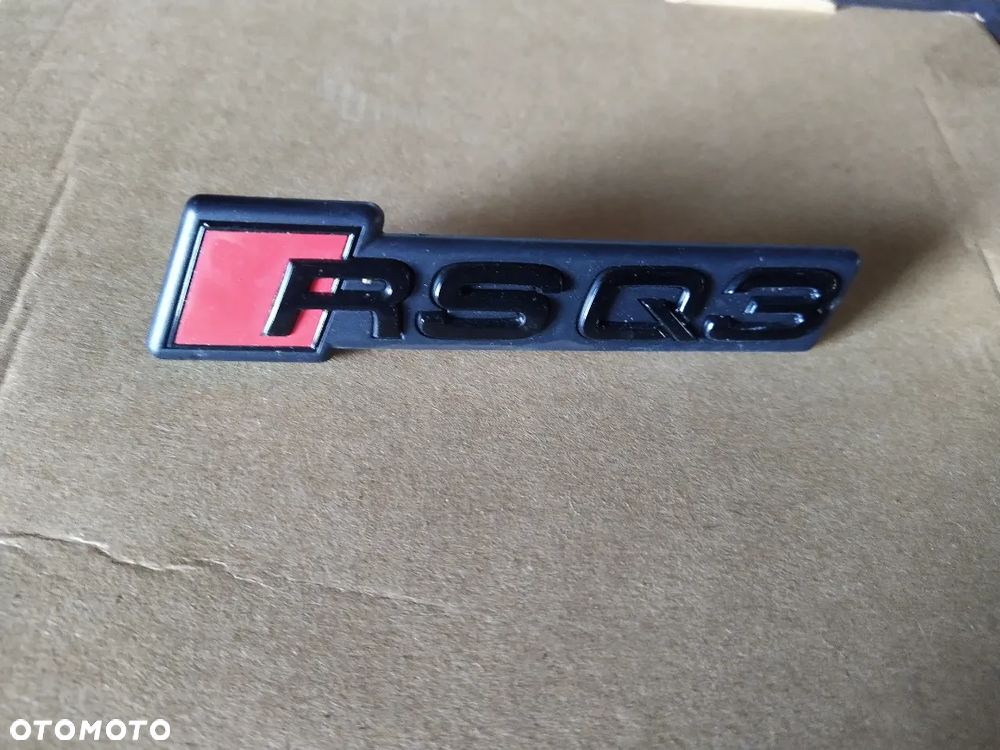 Emblemat audi RSQ3 83A853736A