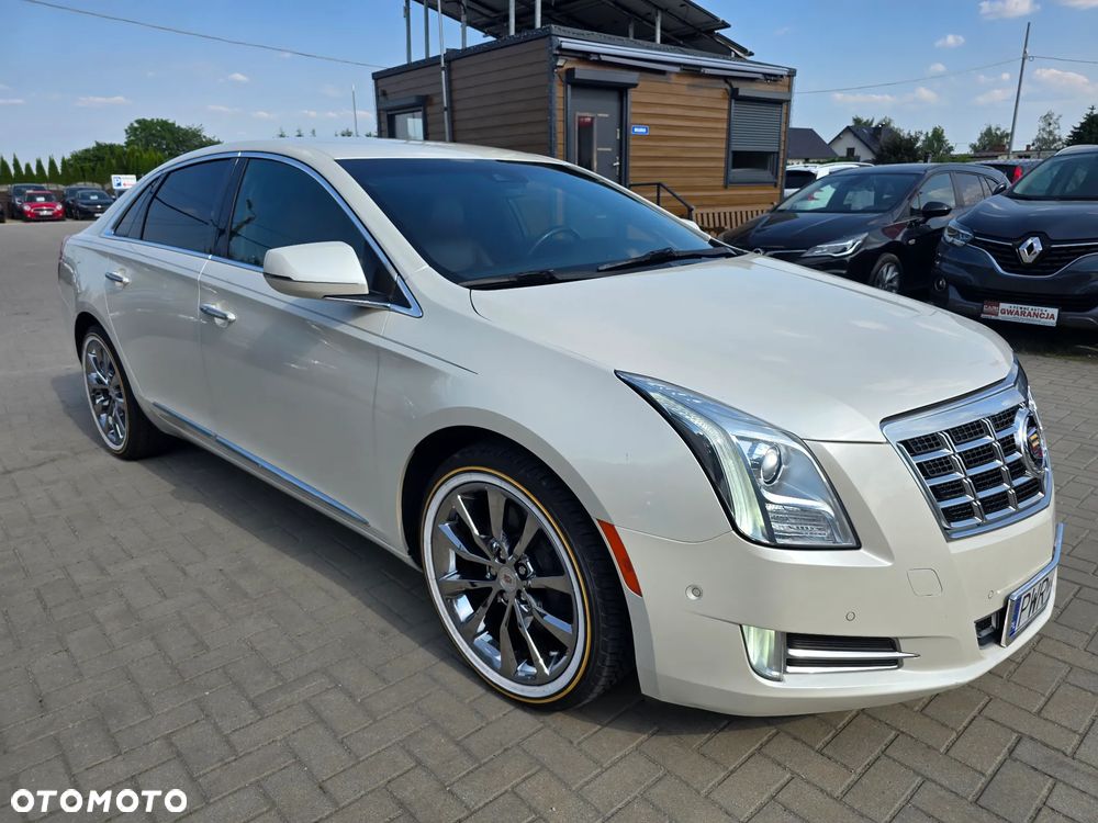 Cadillac XTS - 2