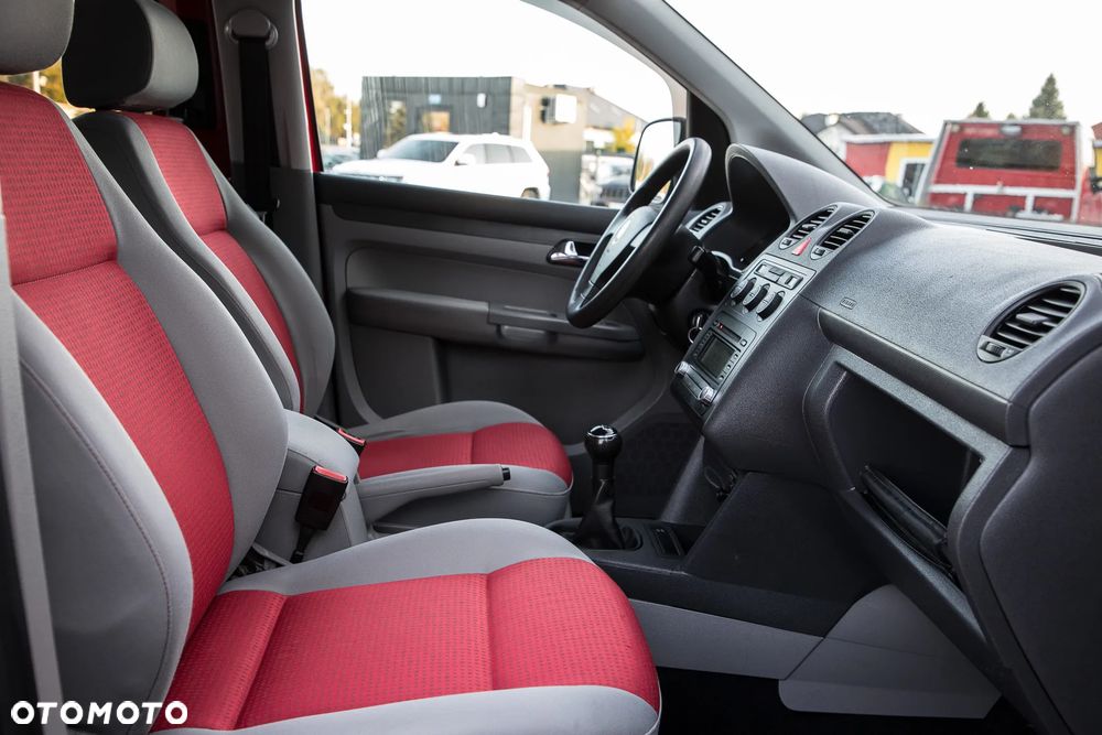 Volkswagen Caddy 1.6 Life Style (5-Si.) - 31
