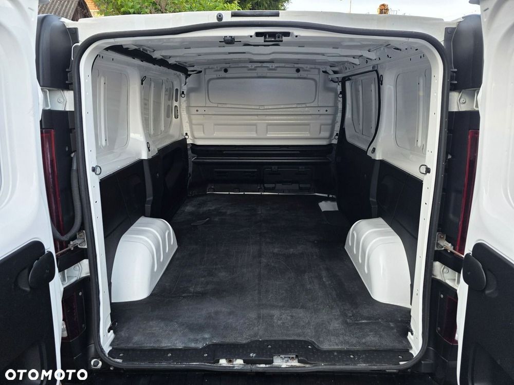 Renault Trafic - 19