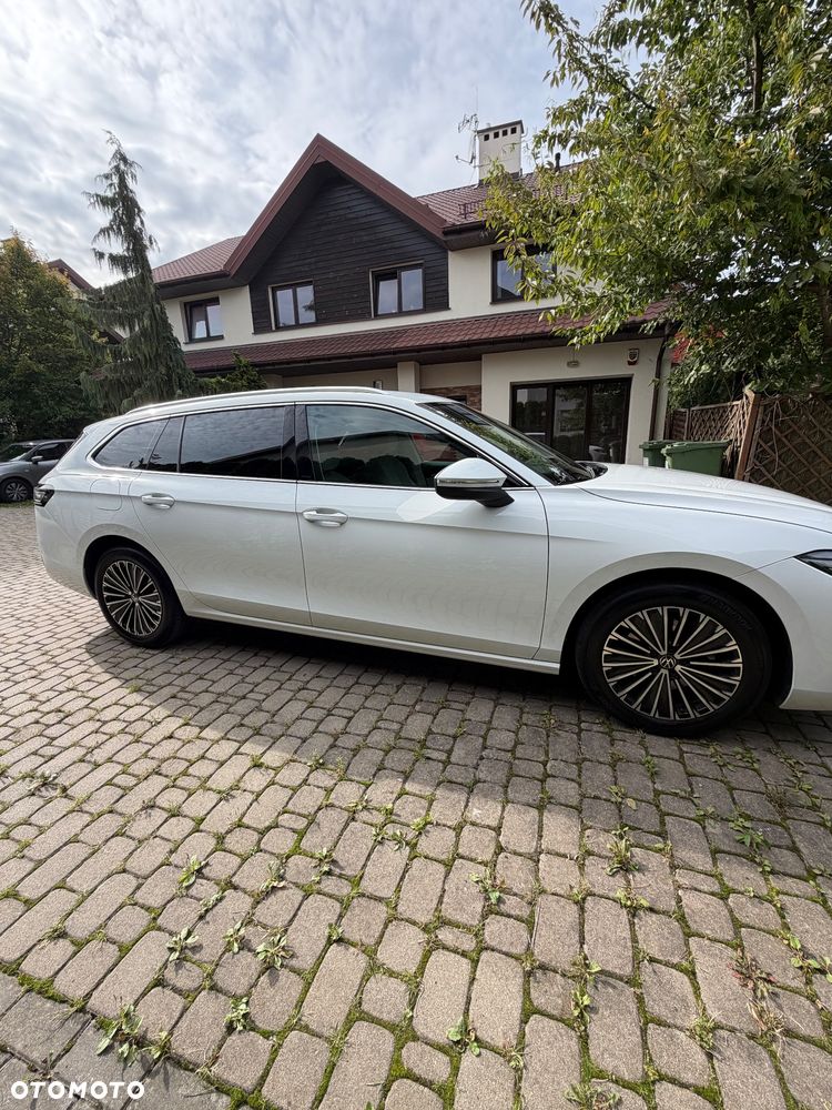 Volkswagen Passat 1.5 TSI ACT mHEV Style DSG - 8