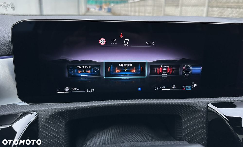 Mercedes-Benz Klasa A 45 S AMG 4-Matic 8G-DCT - 31