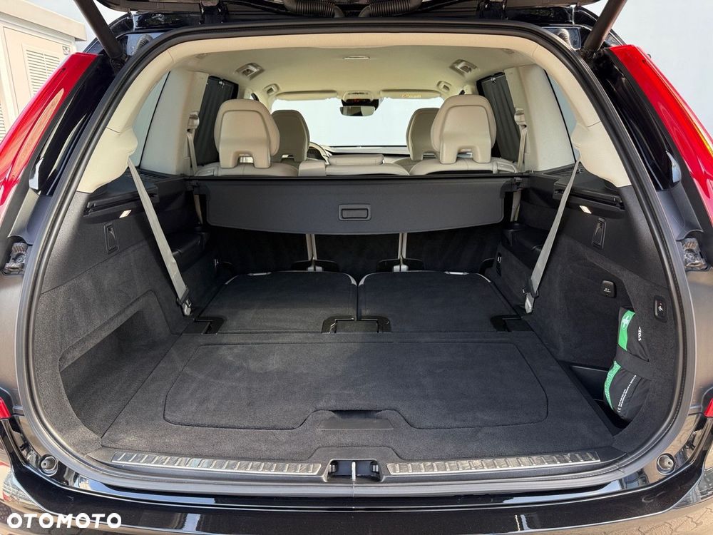 Volvo XC 90 - 28