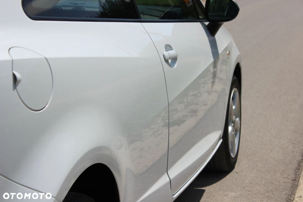 Seat Ibiza SC 1.4 16V Sport - 16