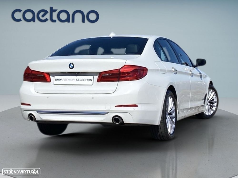 BMW 520 d Line Luxury Auto - 2