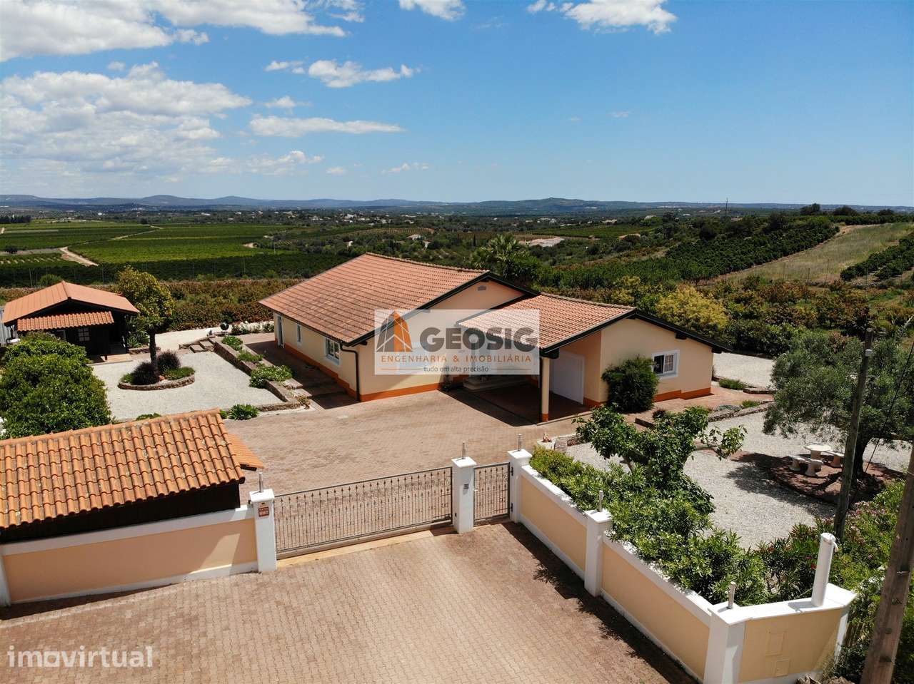 Moradia T2+1 Venda em São Bartolomeu de Messines,Silves - Grande imagem: 3/60