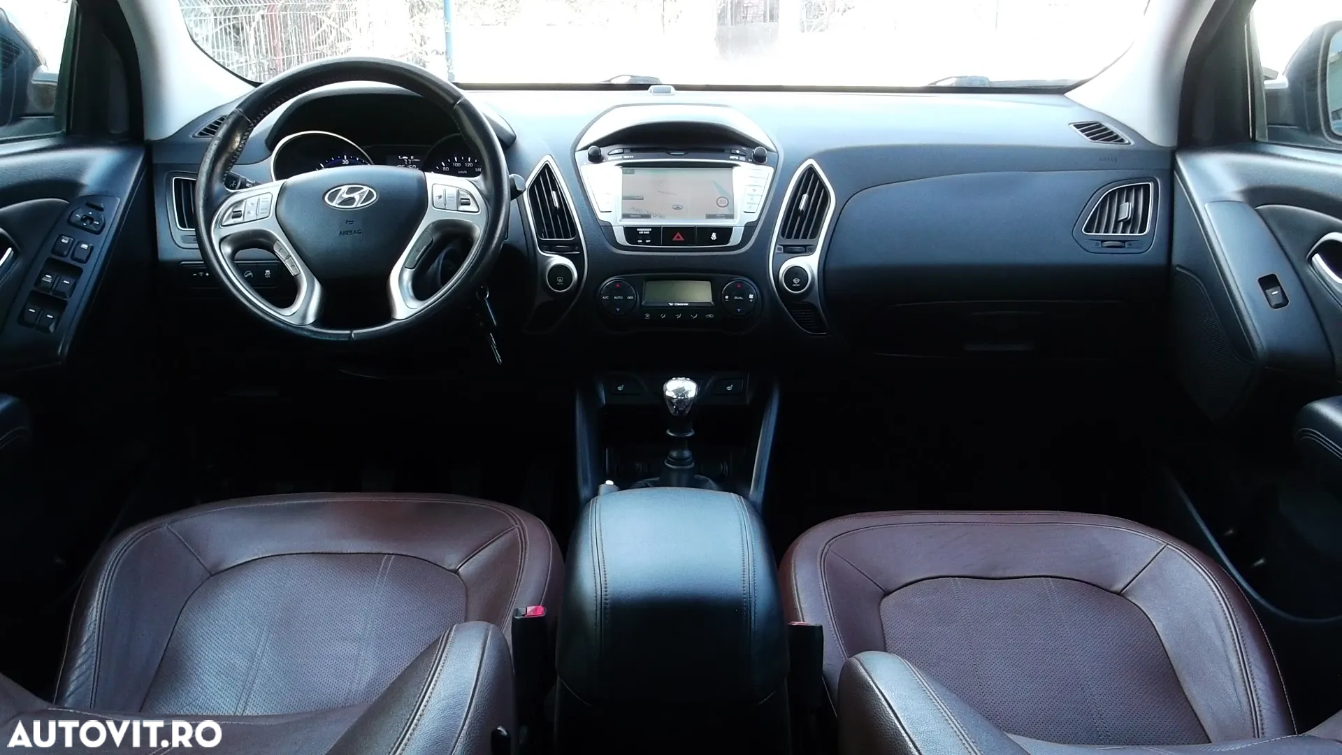 Hyundai ix35 2.0 CRDI 2WD Comfort - 23