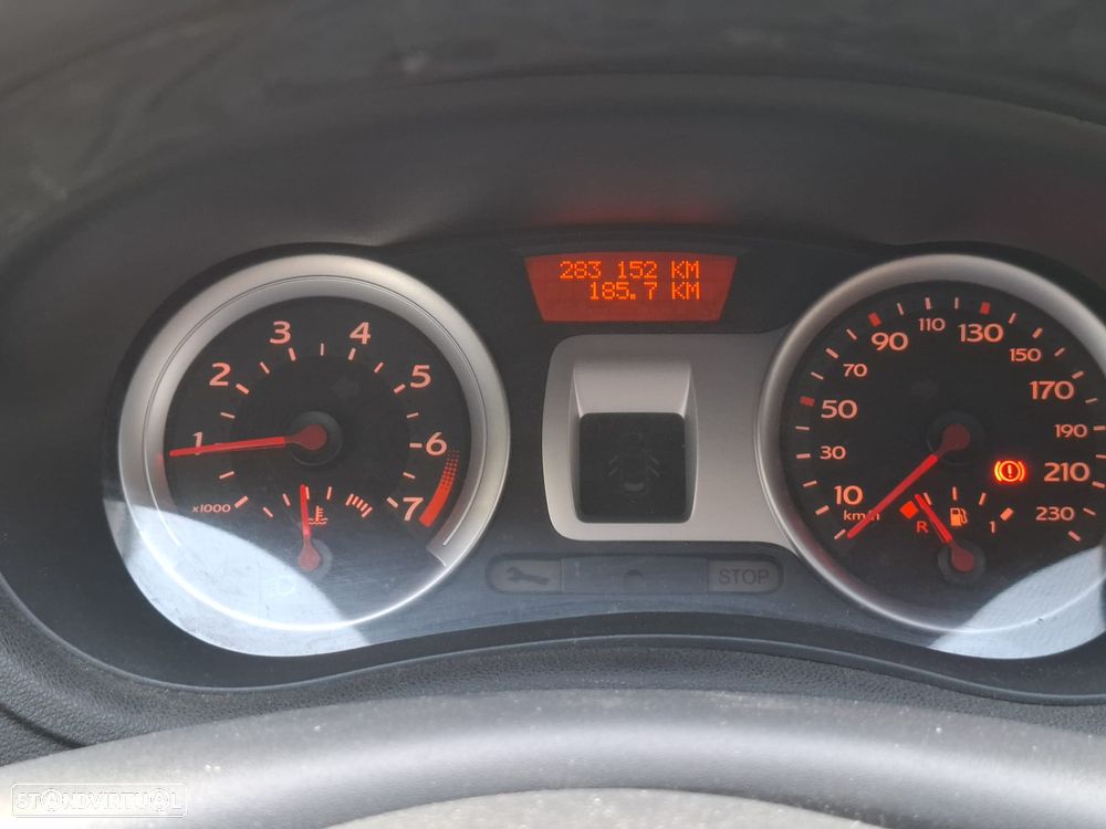 Renault Clio 1.2 16V Dynamique - 10