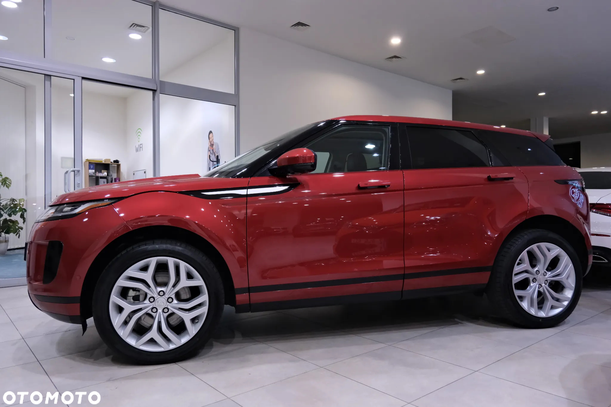 Land Rover Range Rover Evoque P250 - 23