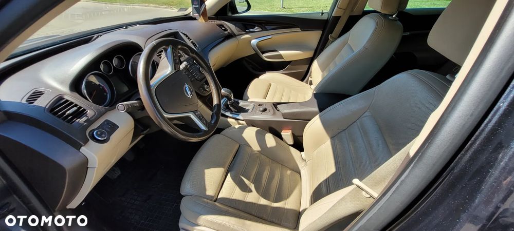 Opel Insignia 2.0 CDTI Cosmo - 27