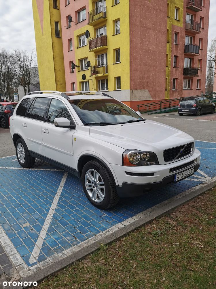 Volvo XC 90 - 1