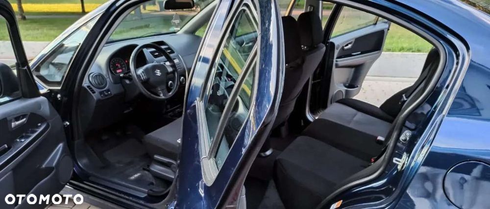 Suzuki SX4 1.6 VVT Comfort - 14